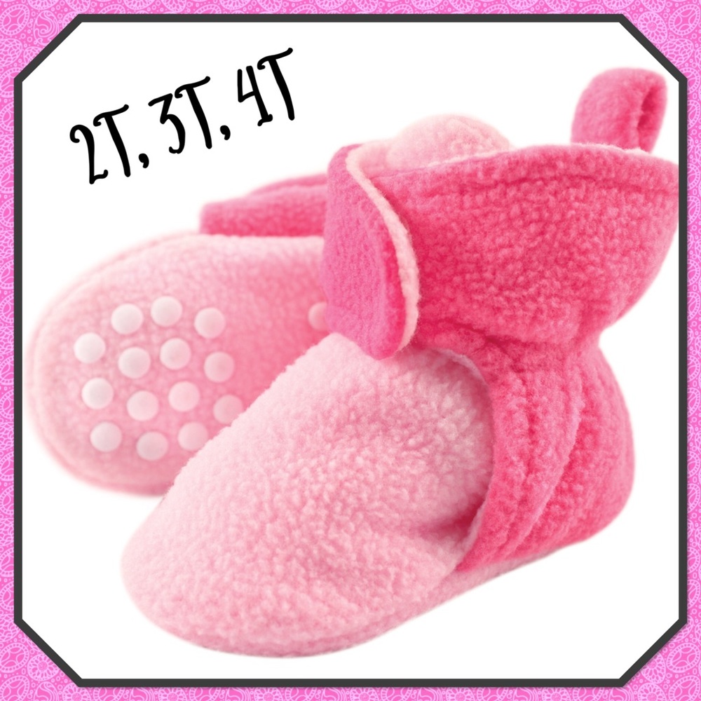 🌸NWT🌸Toddler Scooties (non-skid soles)🌸